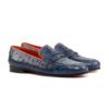 Heren instapper in blauw python leer met oranje leren bies en masker op de bovenkant.