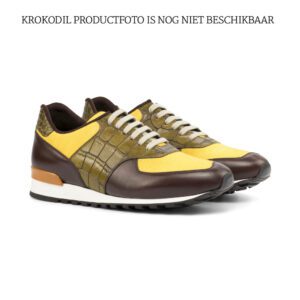 Loxley jogger olijfgroen krokodillen leer gecombineerd met geel en bruin kalfsleer en witte veter.