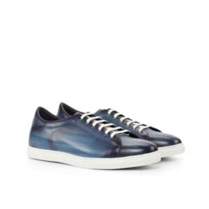 Denim blauw hand gekleurd patina sneakers