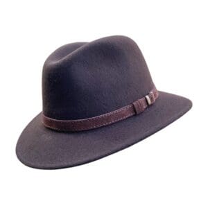 Donkerbruine fedora van wolvilt met bruin suede band.