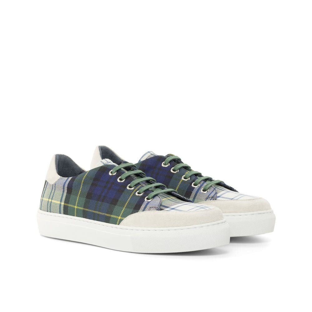 tennis sneaker in blauw/wit tartan en wit kalfsleer